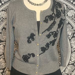 Gray cardigan with ribbon detail